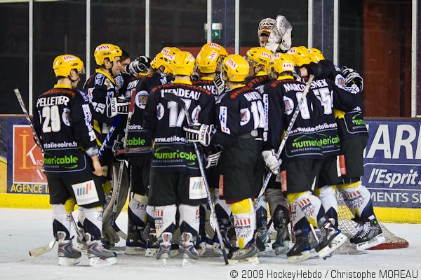 Strasbourg  5 - 2 Neuilly/Marne
