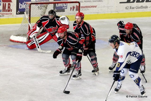 Photo hockey reportage Riviera Cup : Chamonix en six face à Neuilly