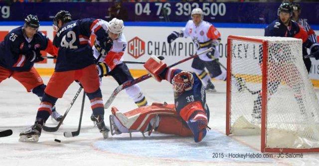 Photo hockey reportage CHL : Respect Grenoble !