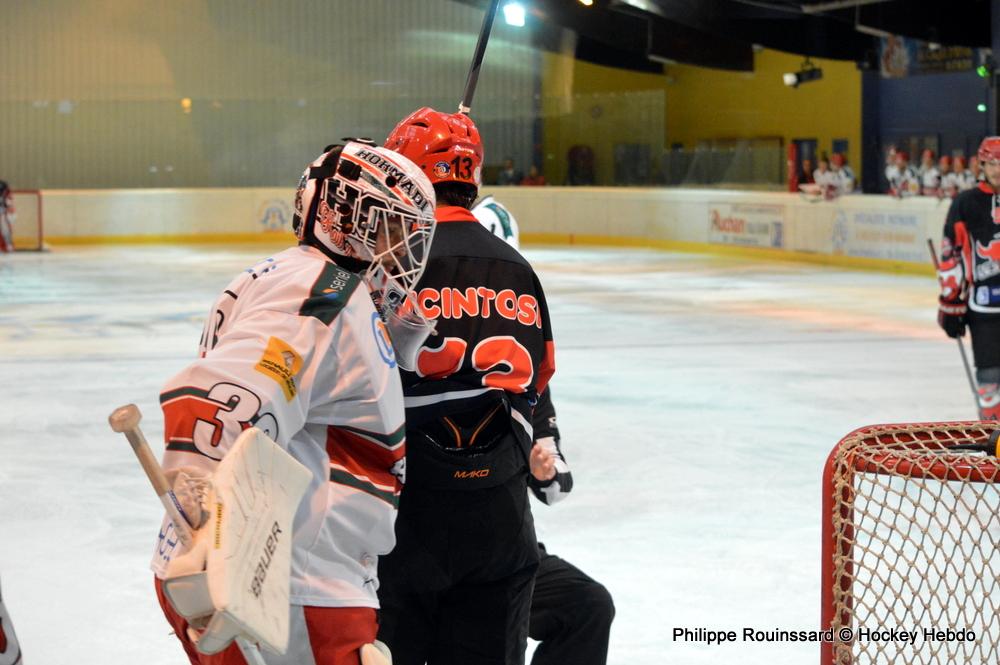 Neuilly/Marne 1 - 3 Anglet