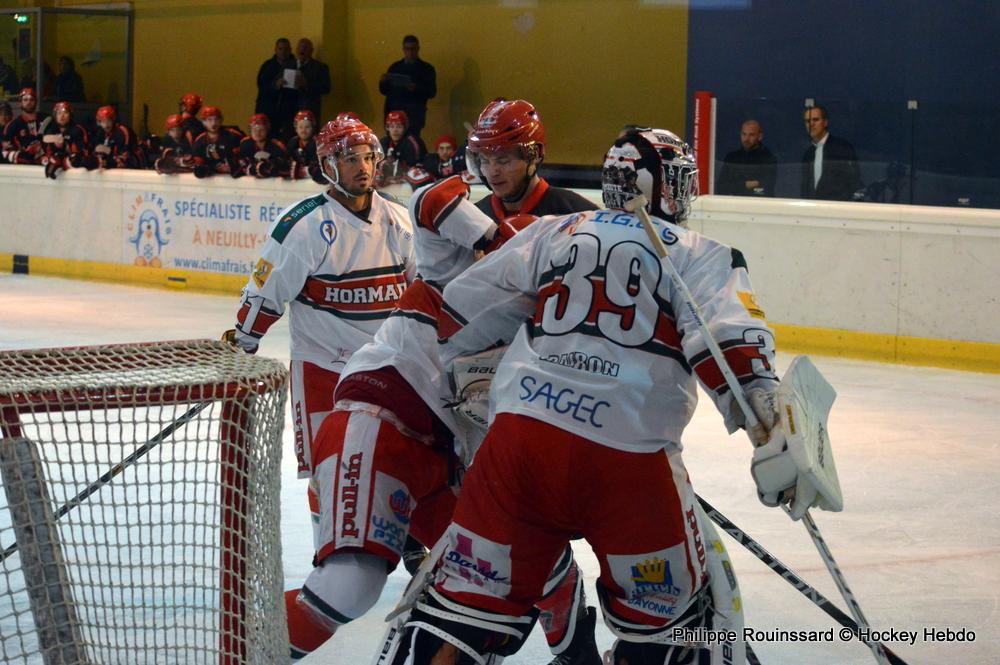 Neuilly/Marne 1 - 3 Anglet