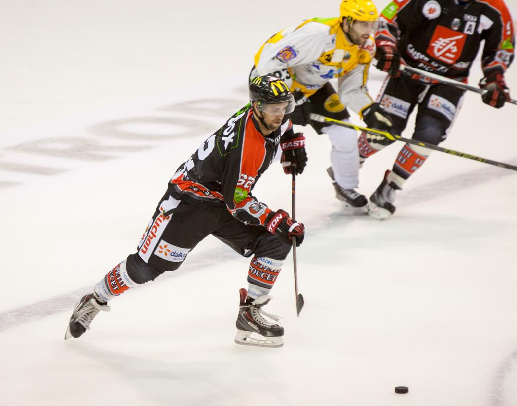 Amiens  7 - 6 Strasbourg 