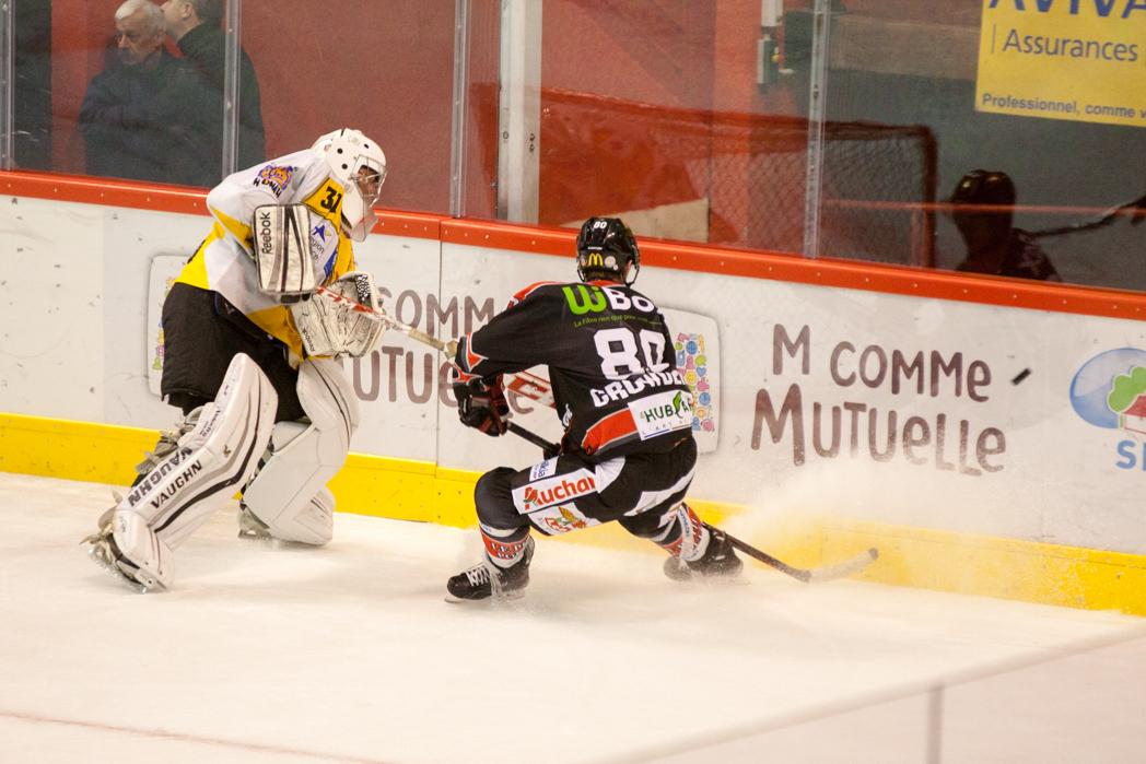 Amiens  7 - 6 Strasbourg 