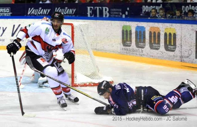 Photo hockey match Grenoble  - Briançon  le 08/09/2015