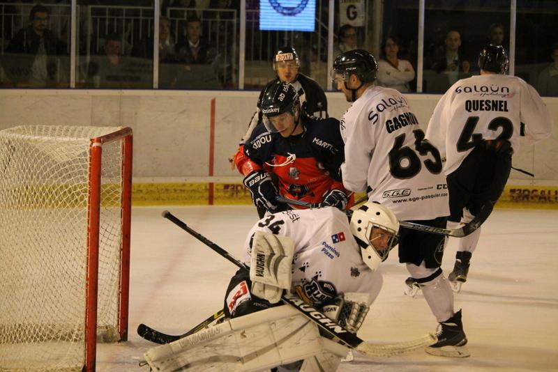 Angers  4 - 1 Brest 