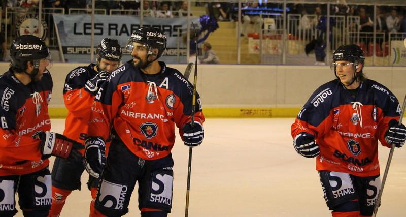 Angers  4 - 1 Brest 