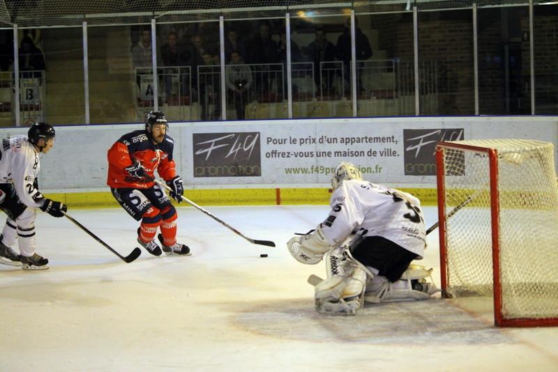 Angers  4 - 1 Brest 