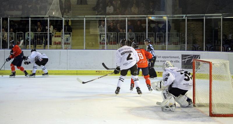Angers  4 - 1 Brest 