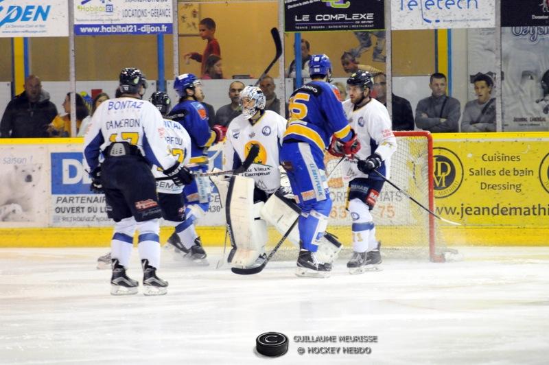 Dijon  4 - 2 Chamonix 