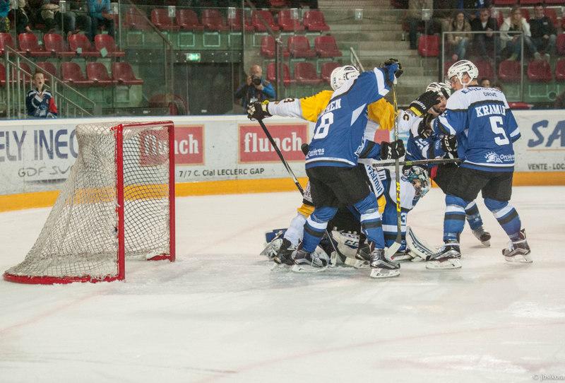 Gap  2 - 4 Rouen