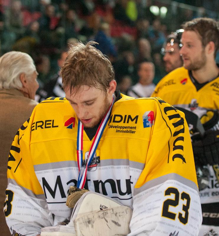 Gap  2 - 4 Rouen