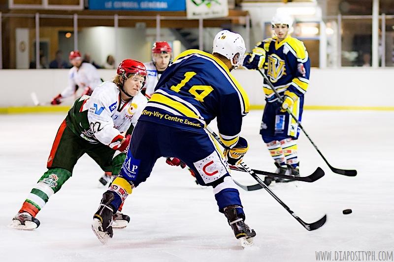 Evry / Viry 0 - 1 Cergy-Pontoise