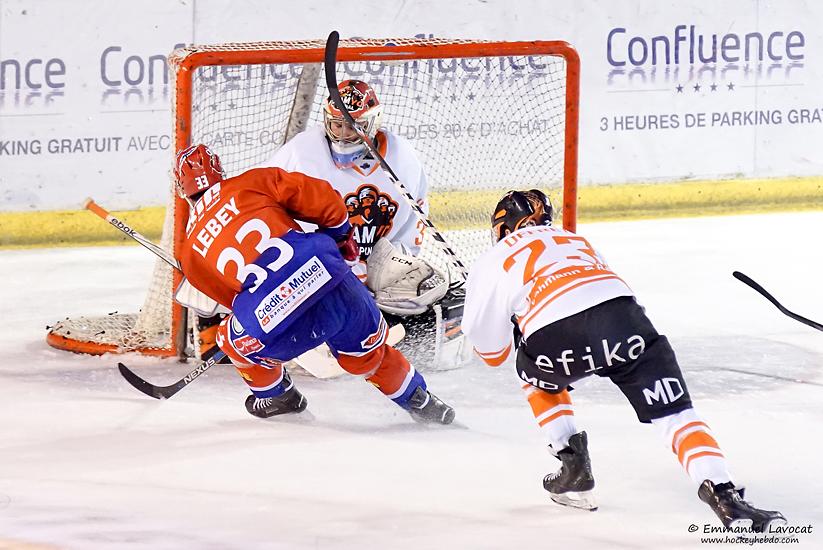 Lyon 5 - 4 Epinal 