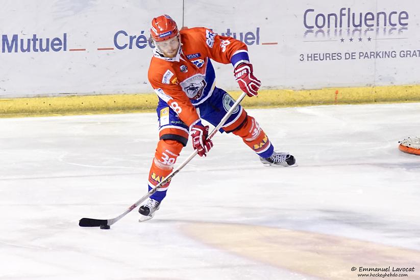 Lyon 5 - 4 Epinal 