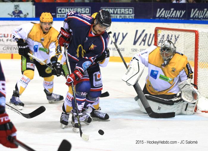 Grenoble  3 - 4 Strasbourg 