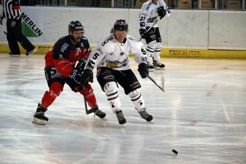 Angers  4 - 1 Brest 