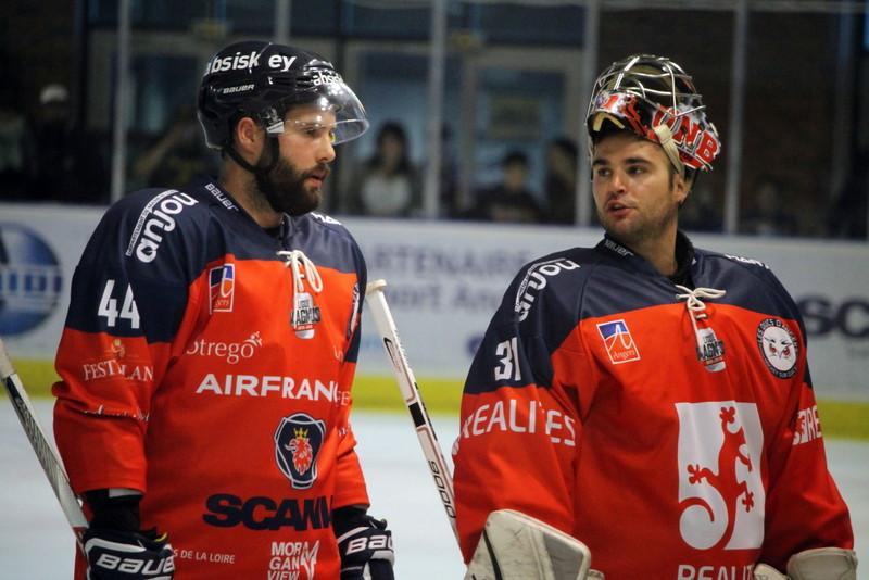Angers  4 - 1 Brest 