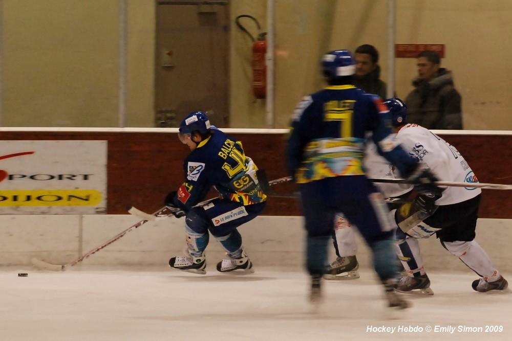 Dijon  7 - 1 Mont-Blanc