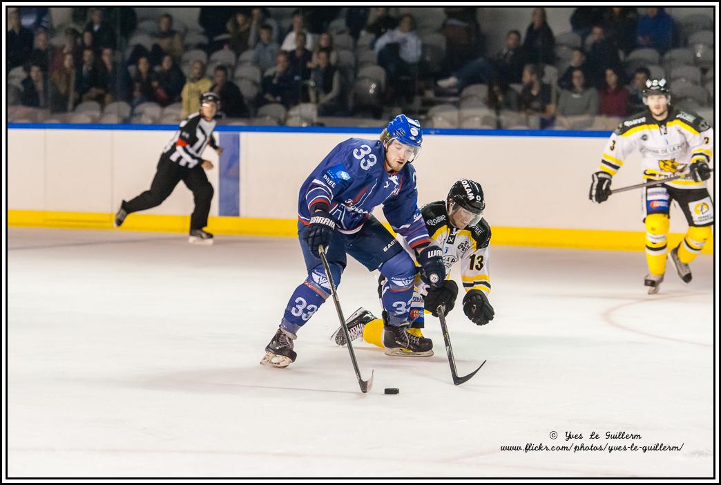Paris (FV) 4 - 6 Roanne