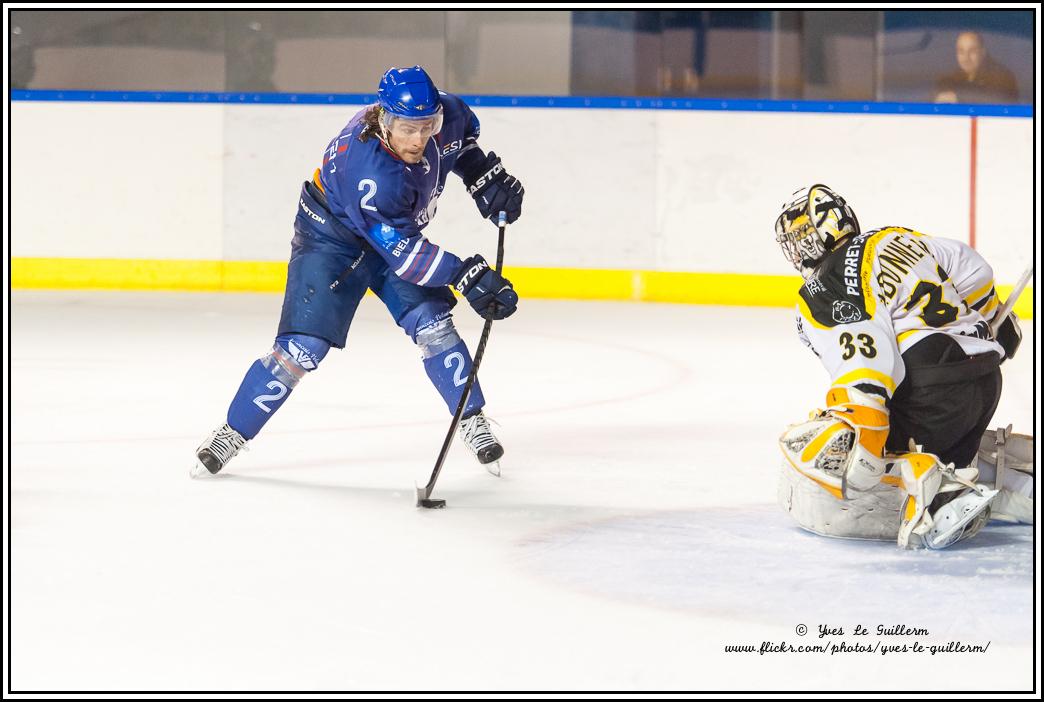 Paris (FV) 4 - 6 Roanne