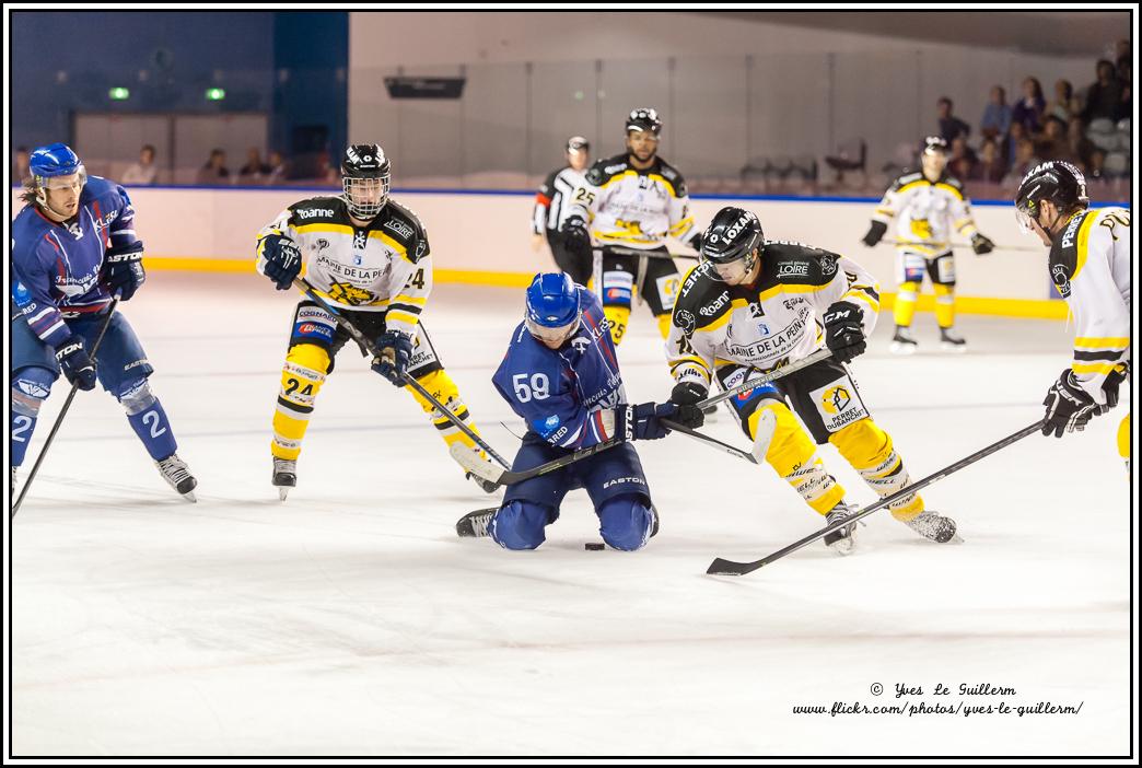Paris (FV) 4 - 6 Roanne