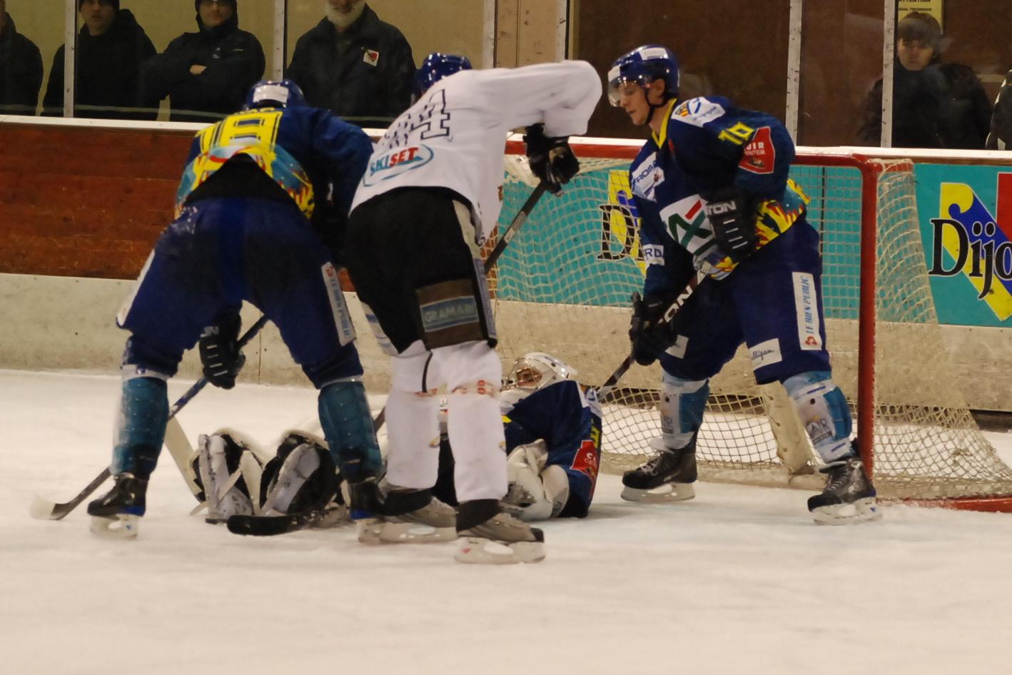 Dijon  7 - 1 Mont-Blanc