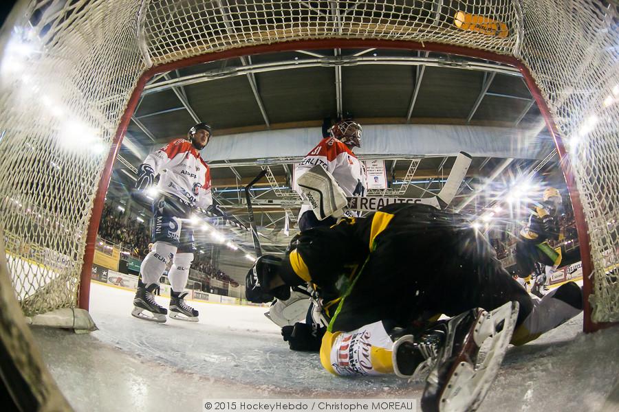 Strasbourg  5 - 4 Angers 