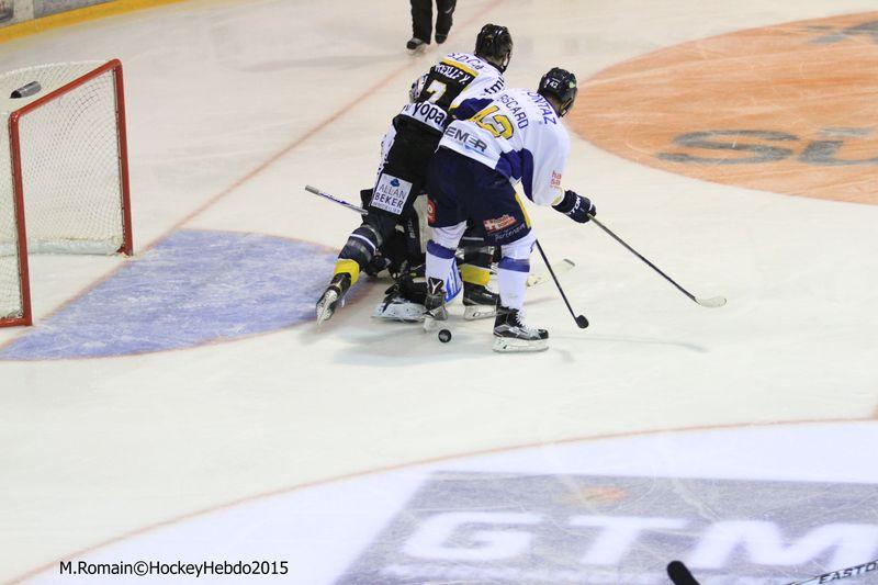 Rouen 5 - 3 Chamonix 
