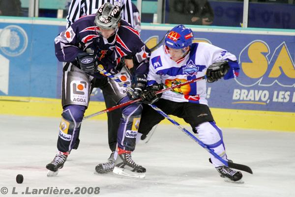 Grenoble  2 - 1 Mont-Blanc