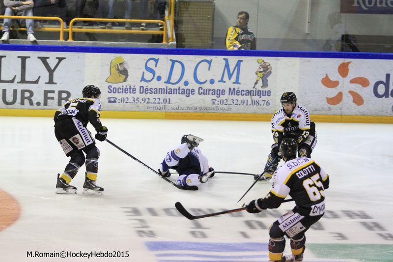 Rouen 5 - 3 Chamonix 