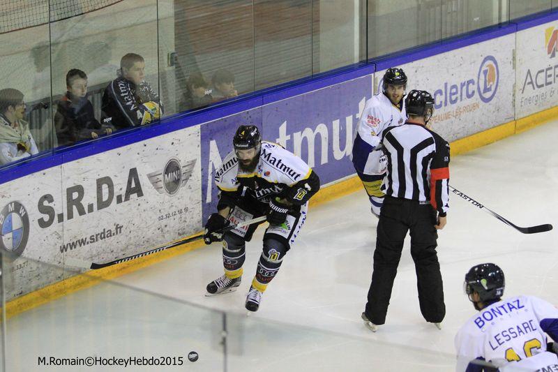 Rouen 5 - 3 Chamonix 