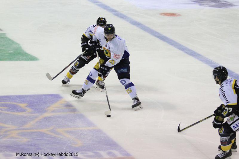 Rouen 5 - 3 Chamonix 