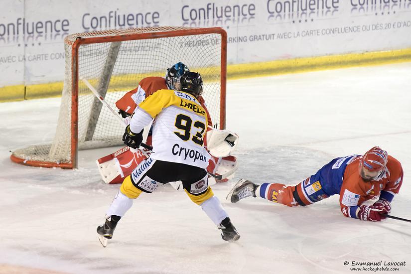 Lyon 1 - 8 Rouen