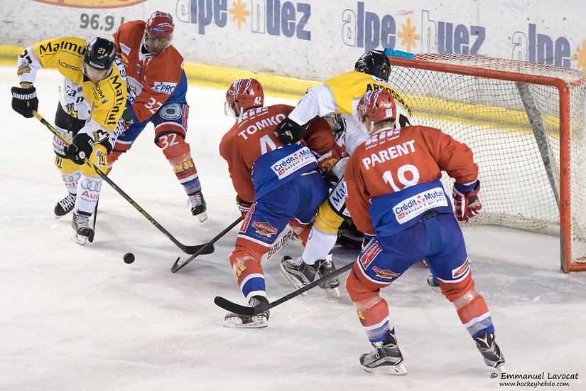 Lyon 1 - 8 Rouen