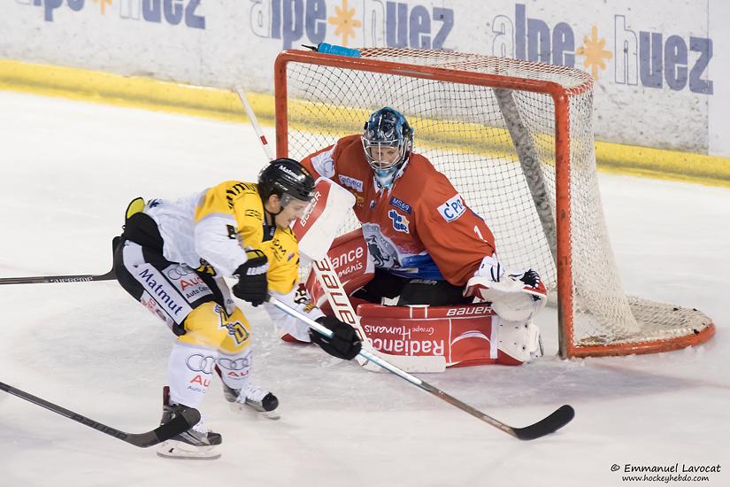Lyon 1 - 8 Rouen