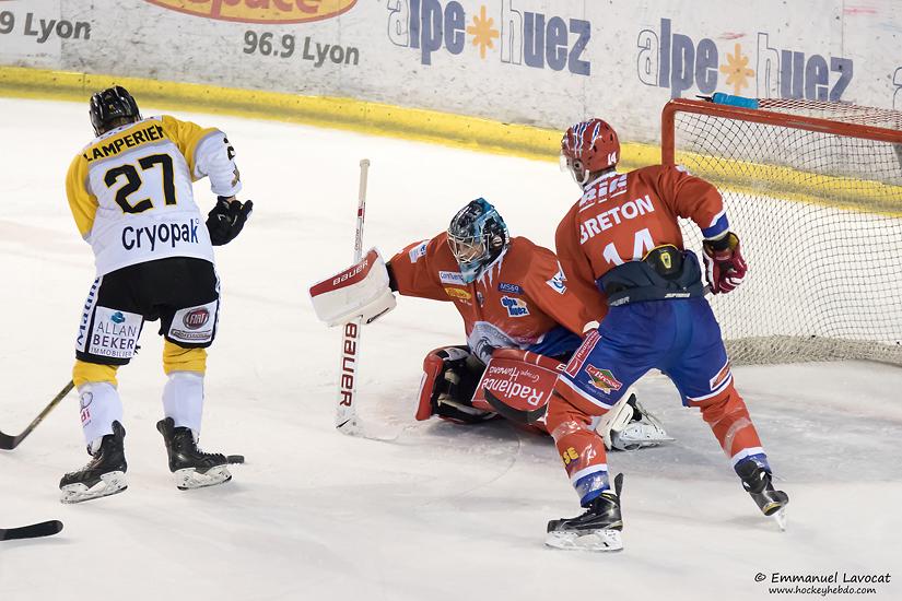 Lyon 1 - 8 Rouen