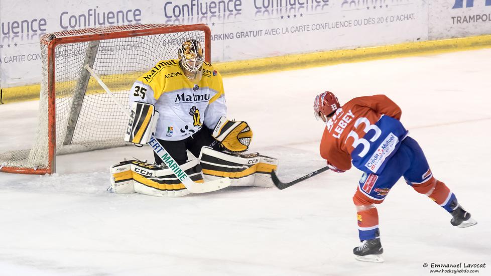 Lyon 1 - 8 Rouen