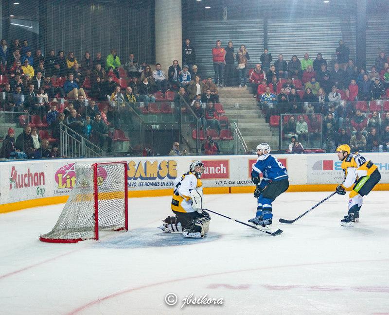 Gap  3 - 2 Strasbourg 