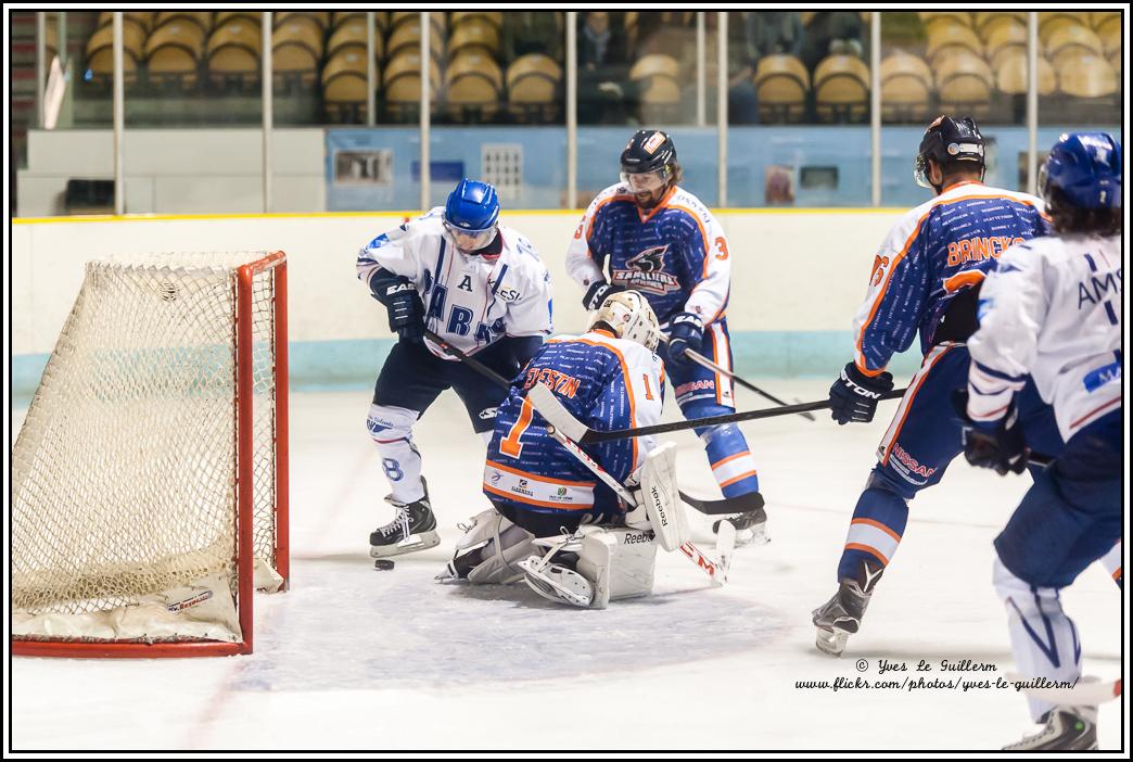 Clermont-Ferrand 4 - 9 Paris (FV)