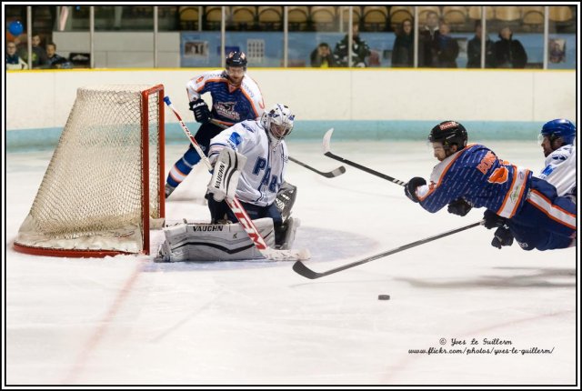 Photo hockey match Clermont-Ferrand - Paris (FV) le 03/10/2015