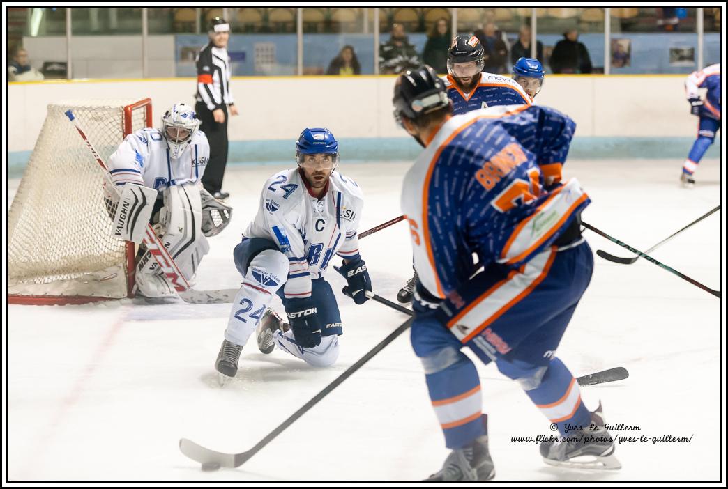Clermont-Ferrand 4 - 9 Paris (FV)