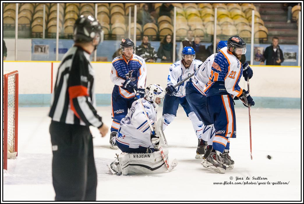 Clermont-Ferrand 4 - 9 Paris (FV)
