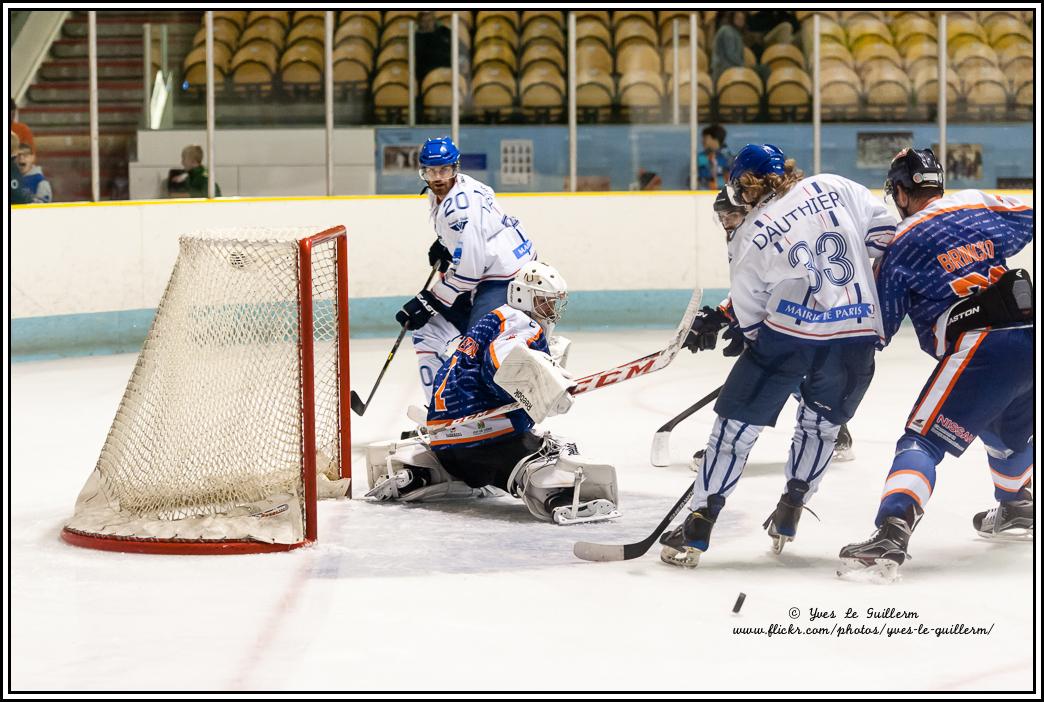 Clermont-Ferrand 4 - 9 Paris (FV)