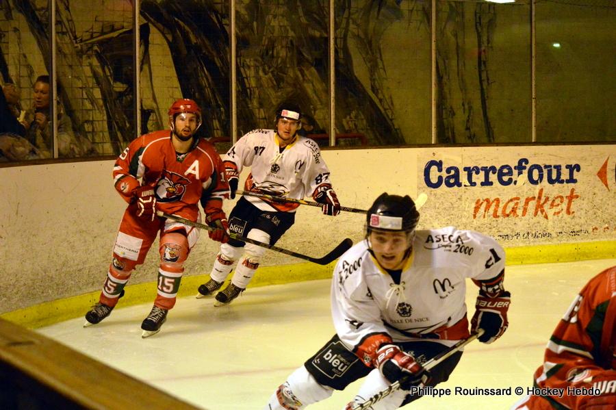 Courbevoie  5 - 6 Nice