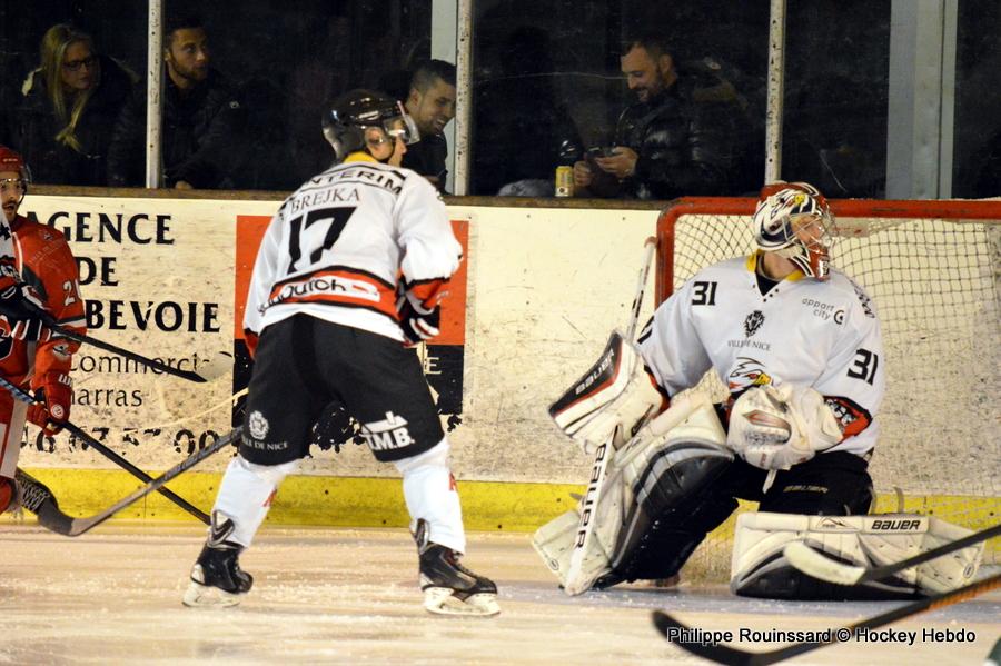 Courbevoie  5 - 6 Nice