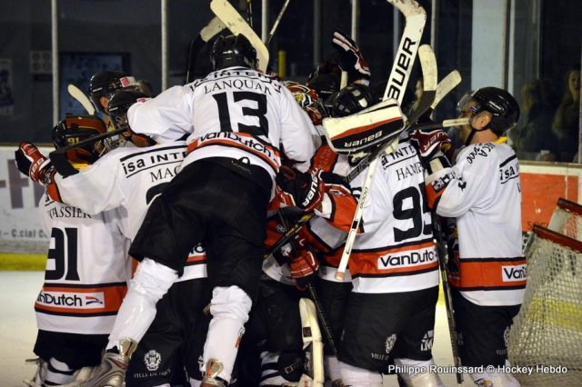 Photo hockey match Courbevoie  - Nice le 10/10/2015