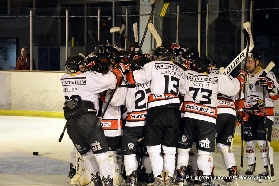 Courbevoie  5 - 6 Nice