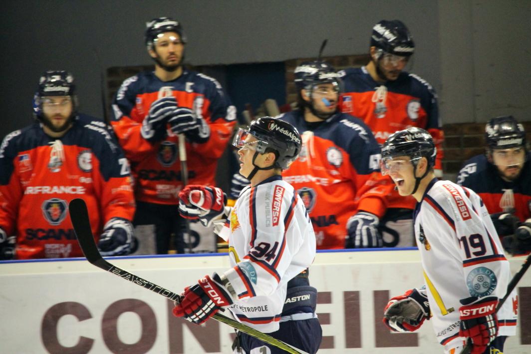 Angers  1 - 5 Grenoble 