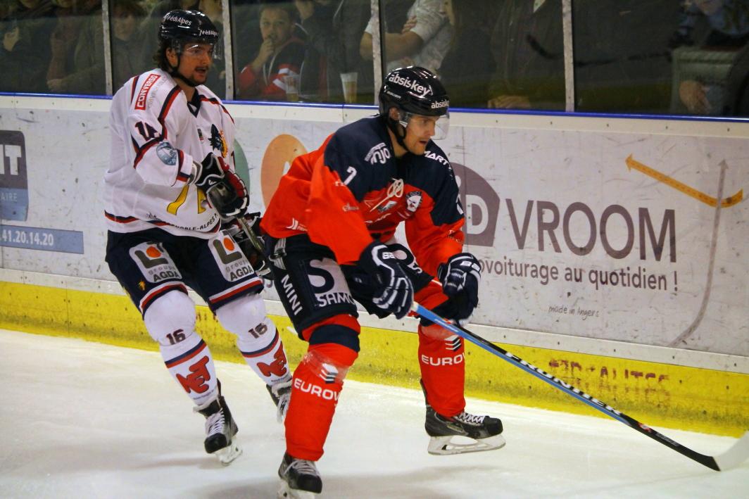 Angers  1 - 5 Grenoble 