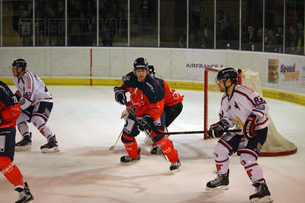 Angers  1 - 5 Grenoble 